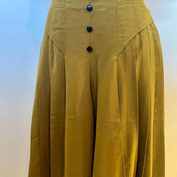 Wide Leg Olive Pants - Picture 2 of 9